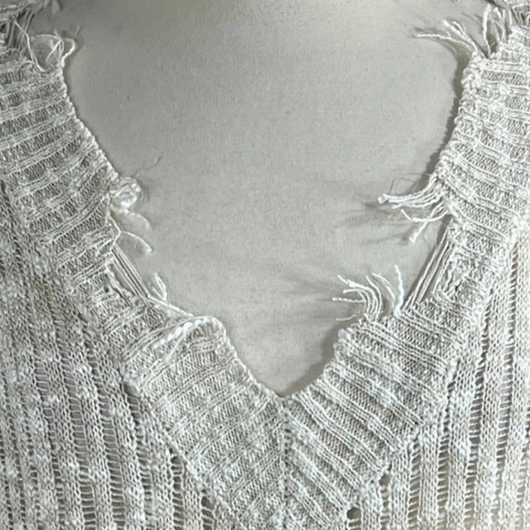 Davi & Dani y2k distressed frayed ripped v neck sweater cream oatmeal - Picture 7 of 9
